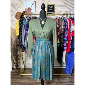 Vintage Geiger Pleated 100% Wool Midi Skirt